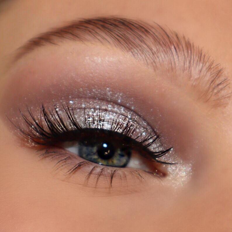 justnatural von lashkitti. FalscheWimpern